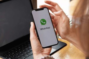 WhatsApp, come scrivere in corsivo, è facilissimo