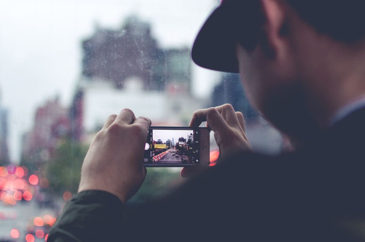 Il trucco per avere video professionali col vostro smartphone in viaggio