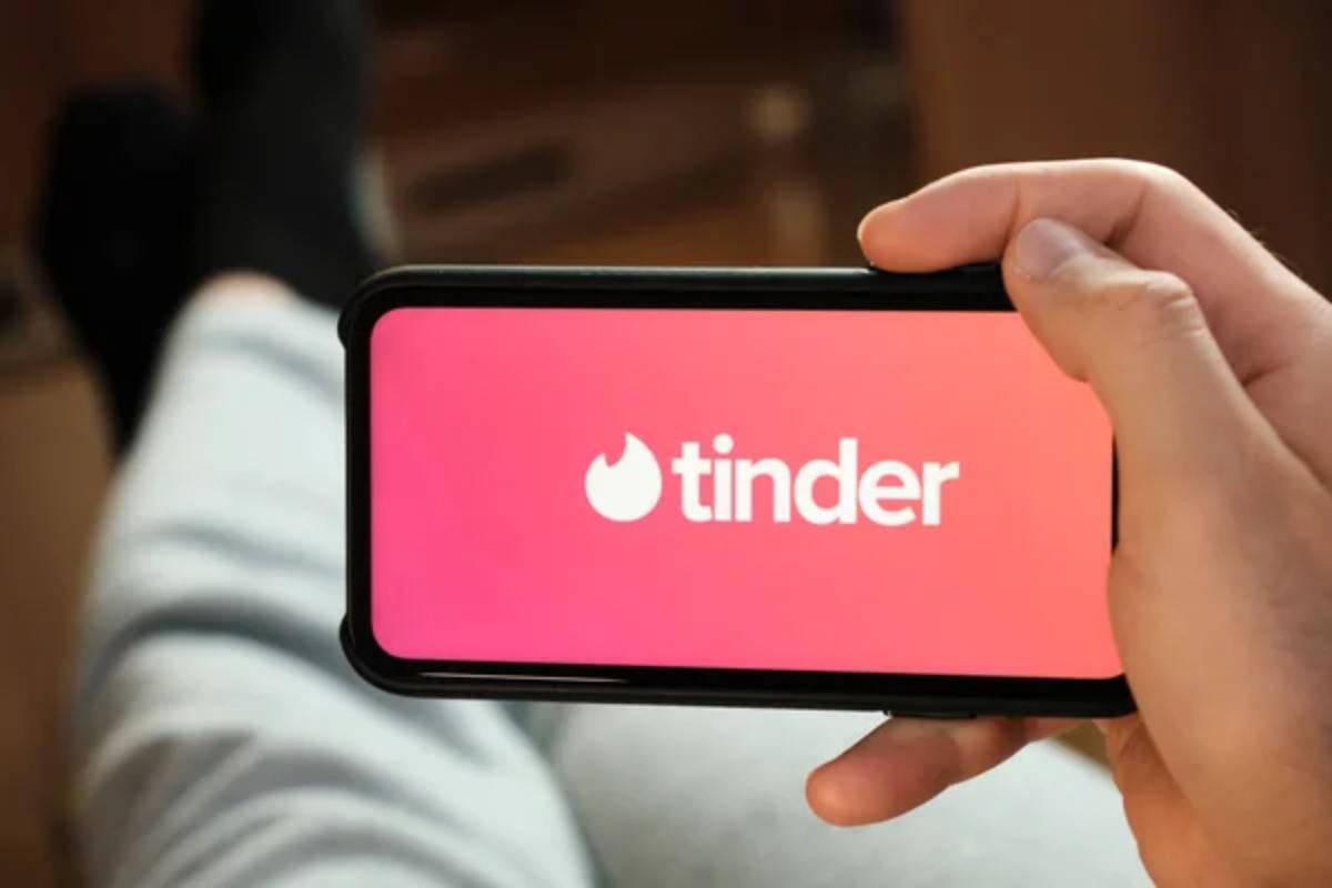 Come funziona la versione Tinder Select